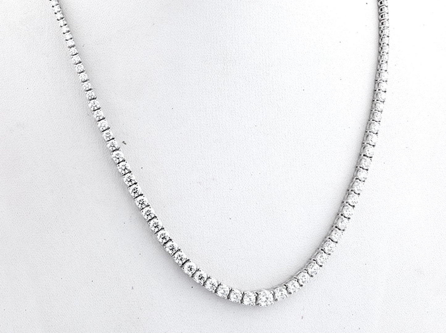 Collana tennis in oro 18k e diamanti naturali 9.90ct certificato IGI