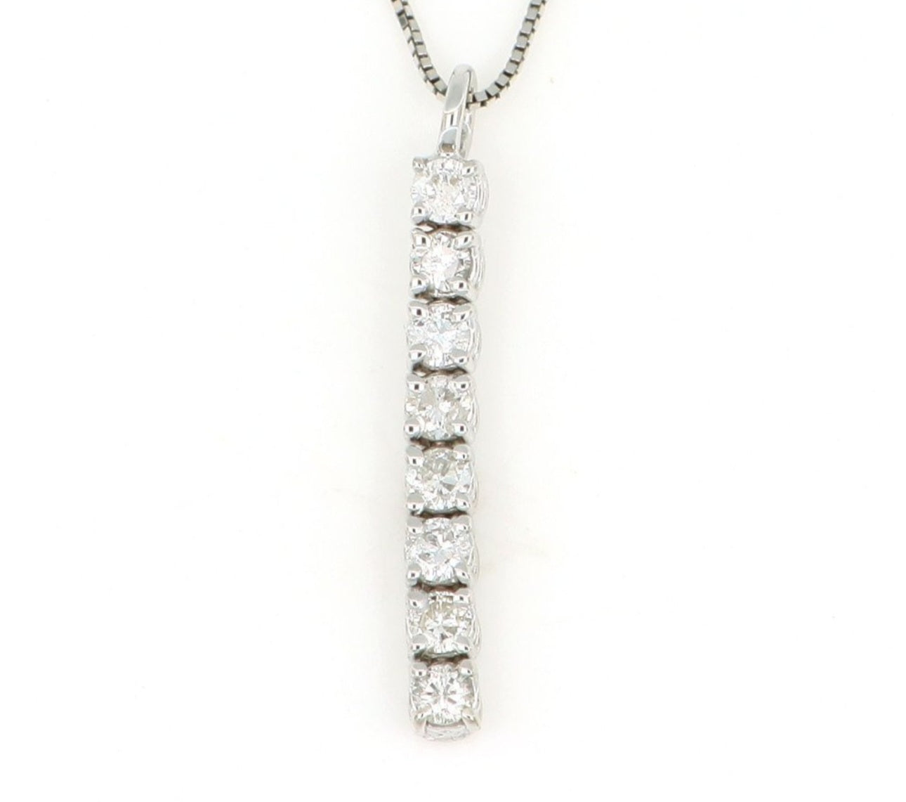 Collana in oro con diamanti naturali 0.80ct