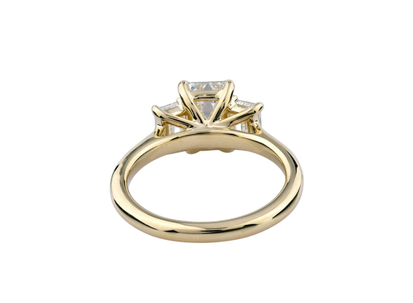 Anello trilogy in oro giallo 18k e diamanti naturali taglio smeraldo 3.03ct