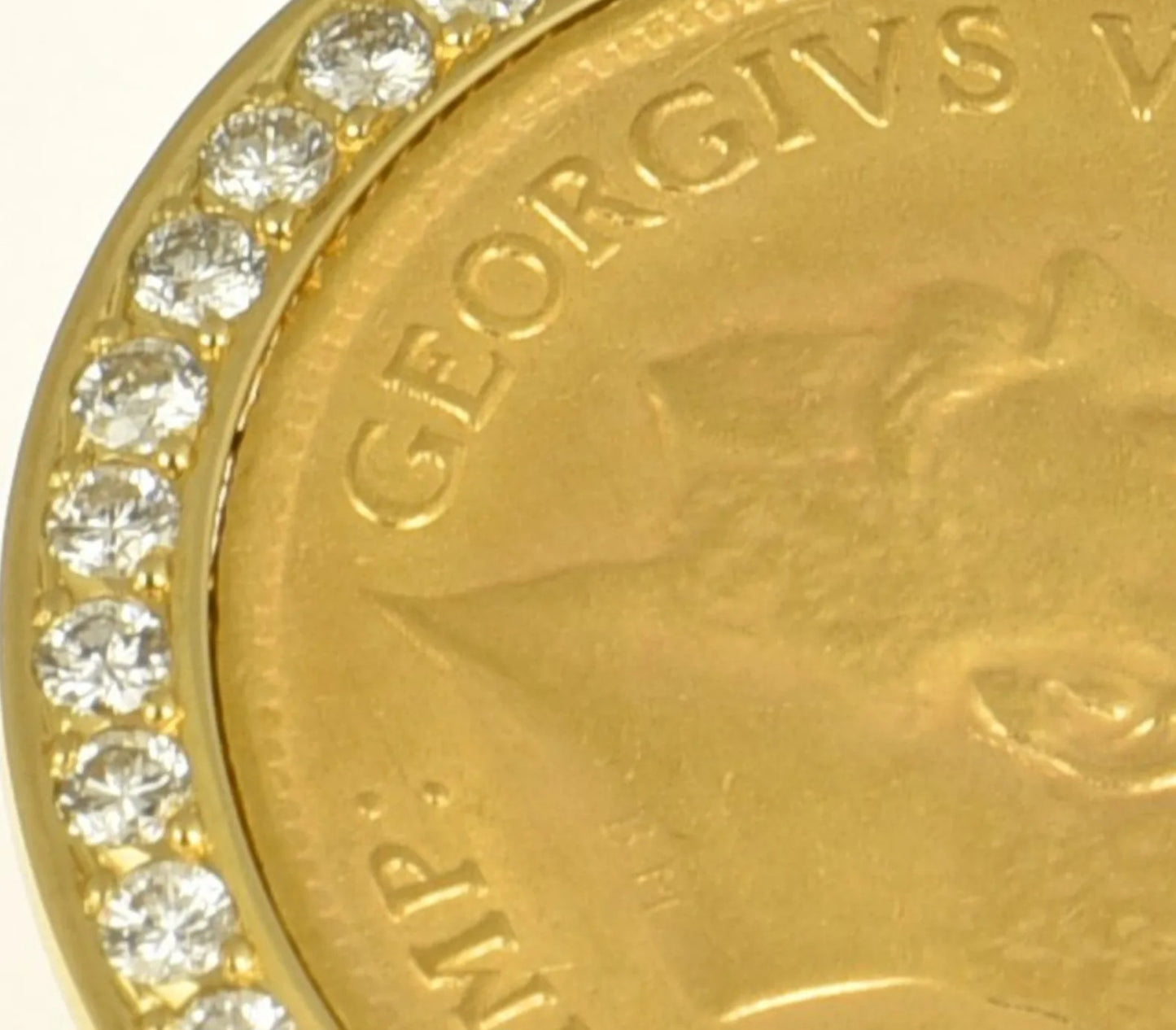 Ciondolo a moneta Sterlina 18 carati Oro giallo Diamante (Naturale)