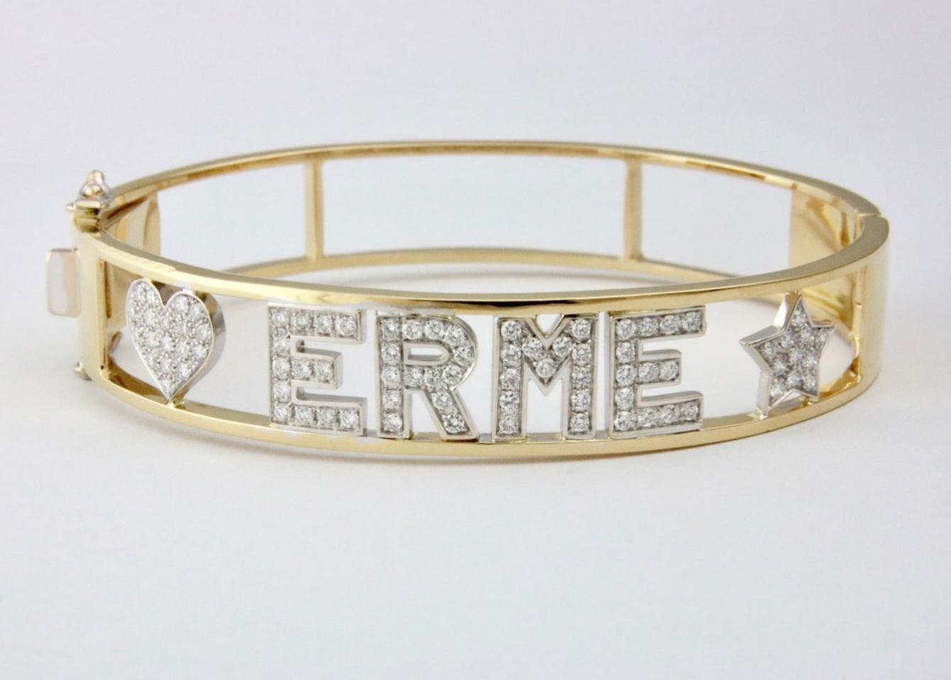 Bracciale personalizzato in oro giallo 18k e diamanti naturali