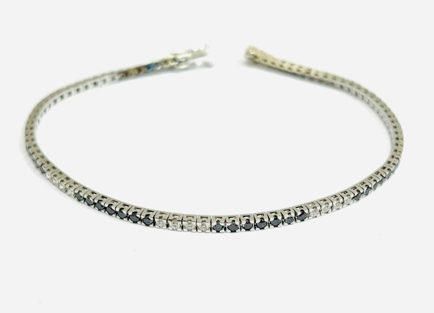 Bracciale tennis in oro bianco e diamanti naturali 5.00ct