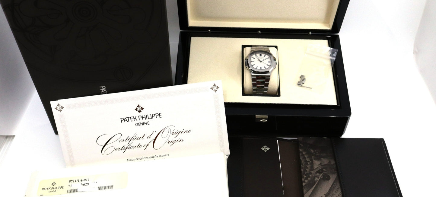 Patek Philippe Nautilus 7118/1A-010