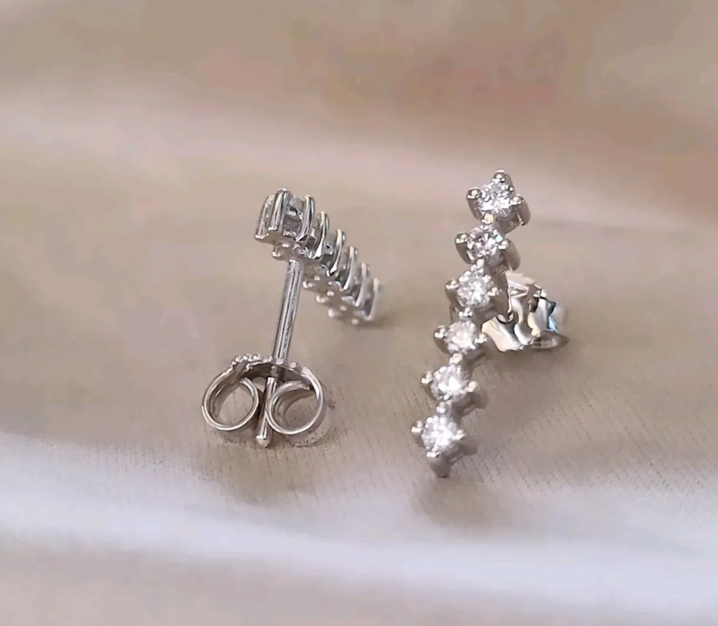 Orecchini - 18 carati Oro bianco - 0.60 ct. tw. Diamante (Naturale)