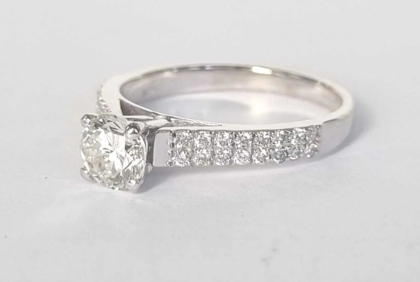 Anello di fidanzamento - 18 carati Oro bianco - 1.01ct. tw. Diamante (Naturale)