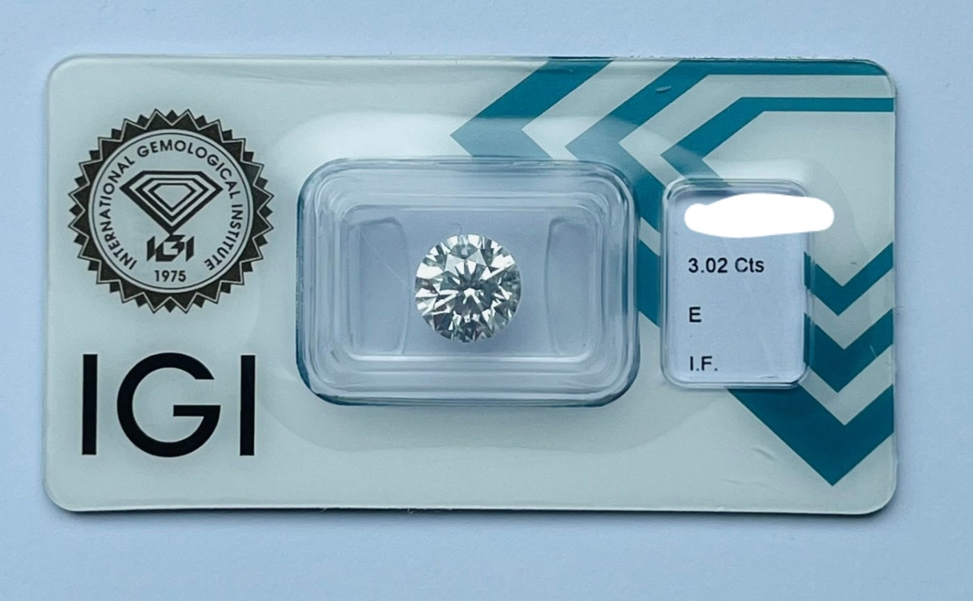 Diamante naturale certificato IGI 3.02ct E IF