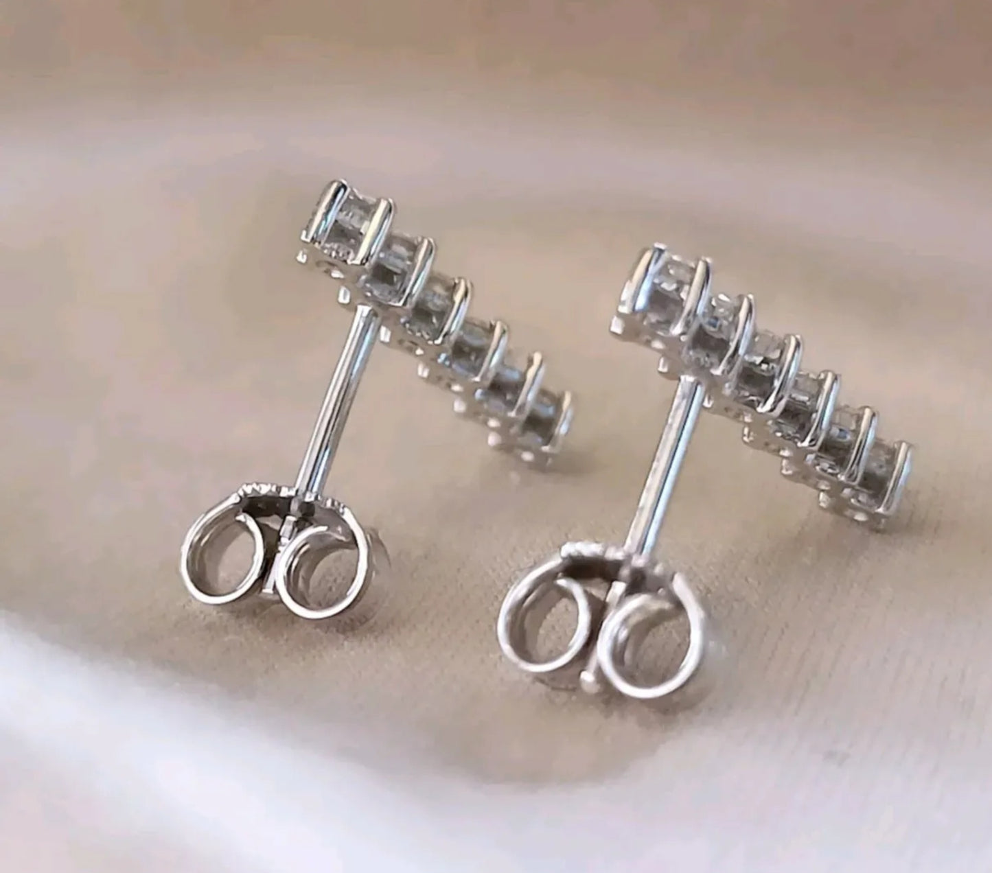 Orecchini - 18 carati Oro bianco - 0.60 ct. tw. Diamante (Naturale)