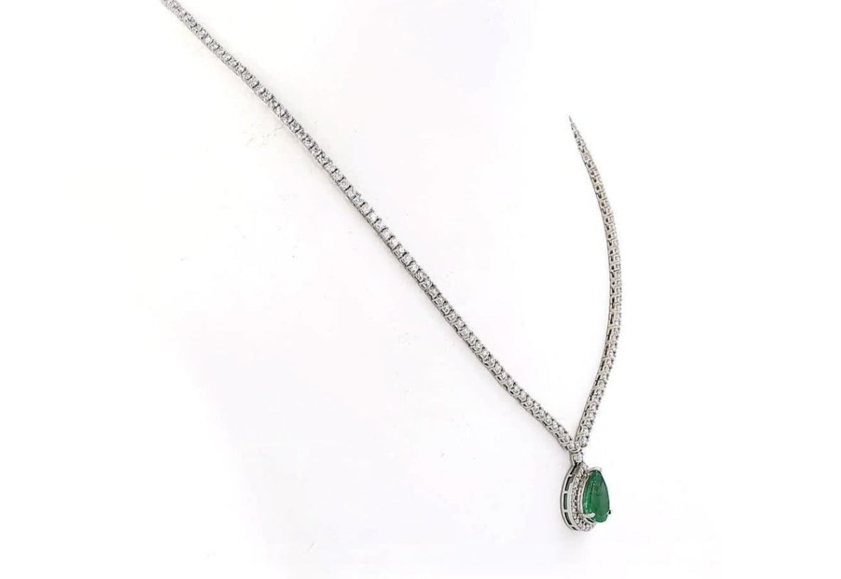 Collana tennis in oro e smeraldo e diamanti naturali 8.44 ct