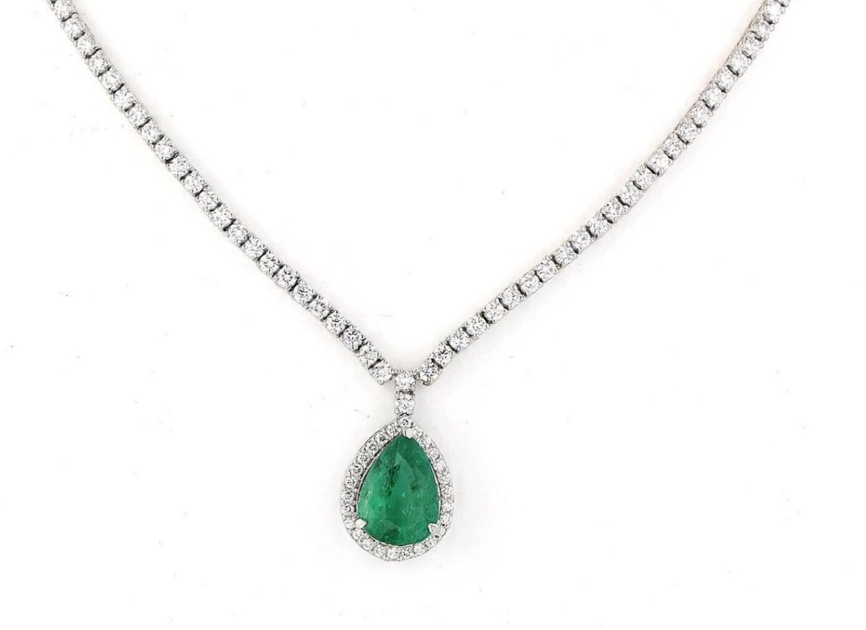 Collana tennis in oro e smeraldo e diamanti naturali 8.44 ct