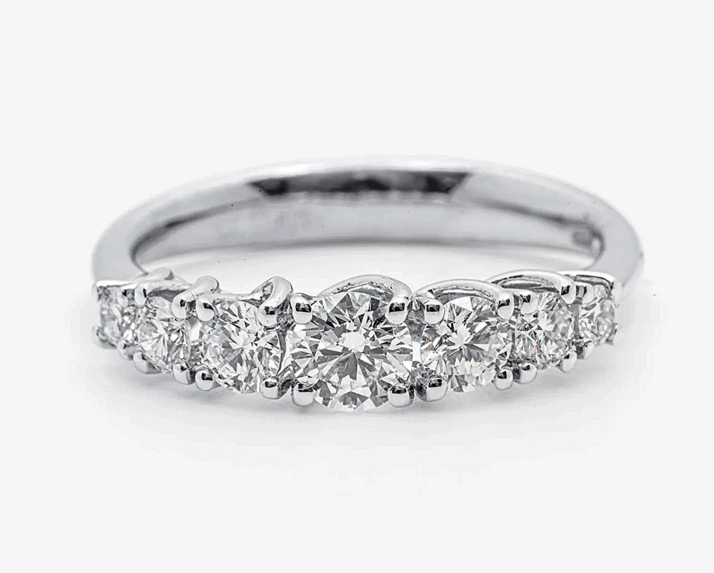 Anello riviera in oro bianco 18k con diamanti naturali 1.40ct
