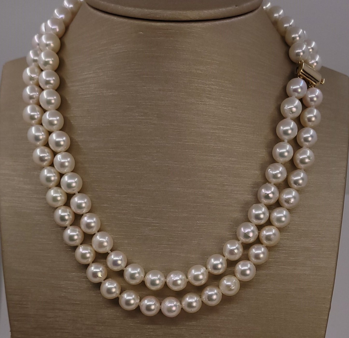 Collana in oro 18k e perle naturale akoya 9mm