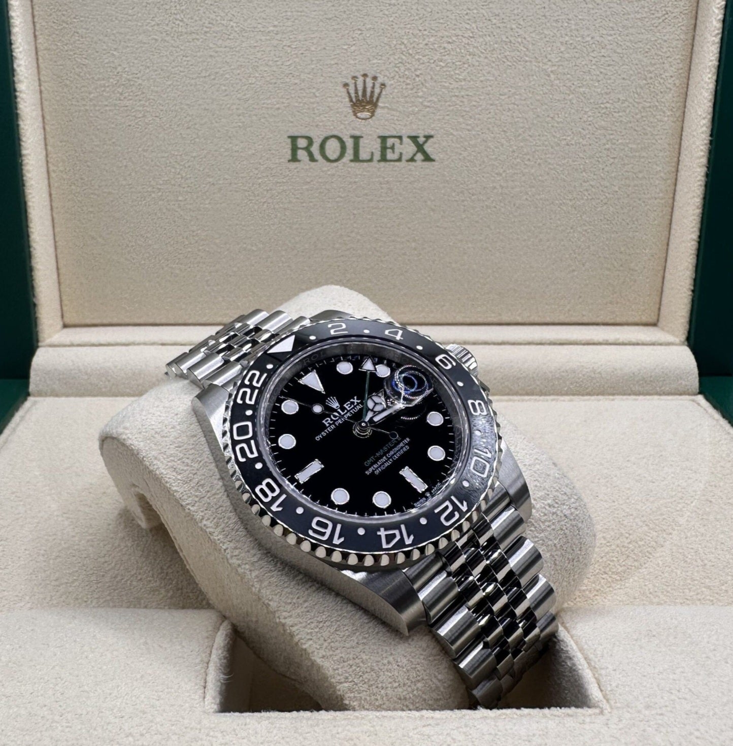 Rolex GMT-Master II 126710GRNR