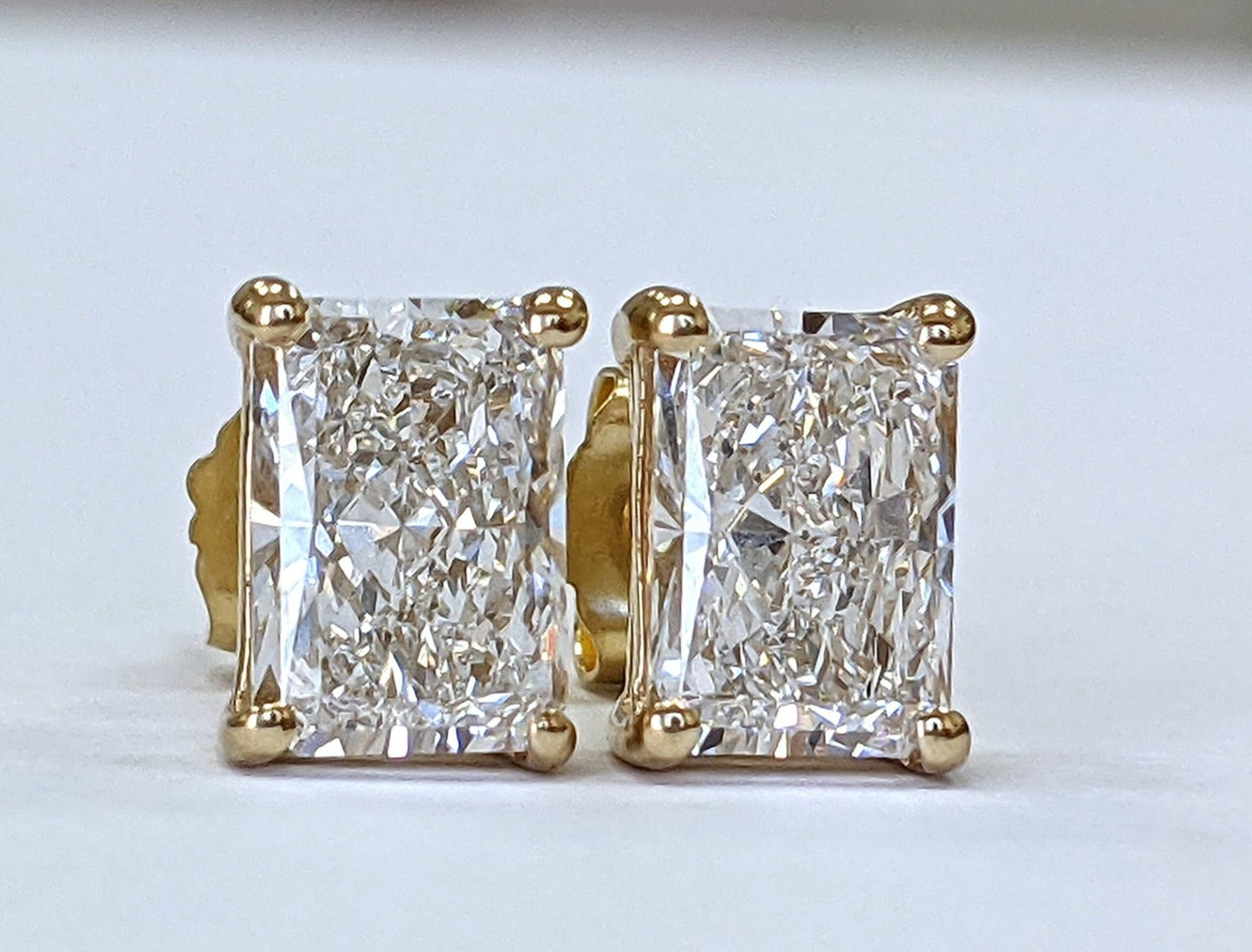 Orecchini a lobo - 18 carati Oro giallo - 2.03ct. tw. Diamante (Naturale)