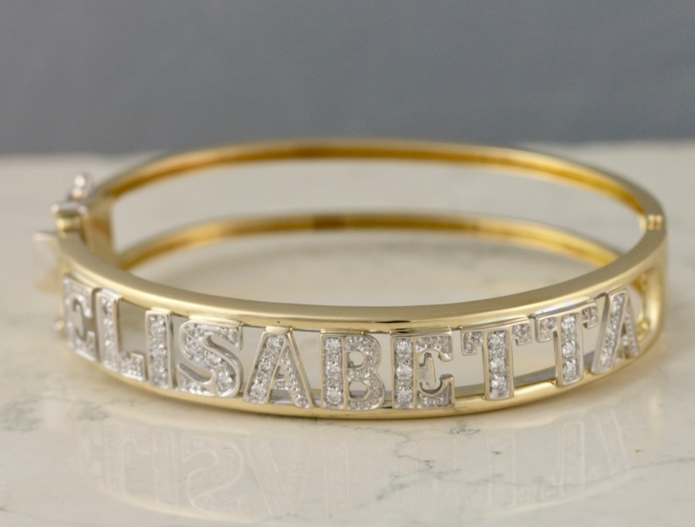 Bracciale personalizzato in oro giallo 18k e diamanti naturali