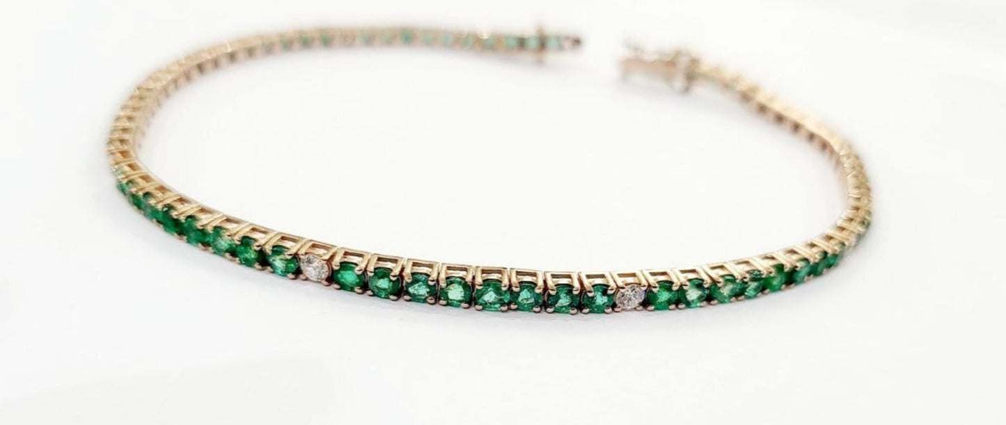 Bracciale tennis in oro con smeraldo e diamanti naturali 10.08 ct