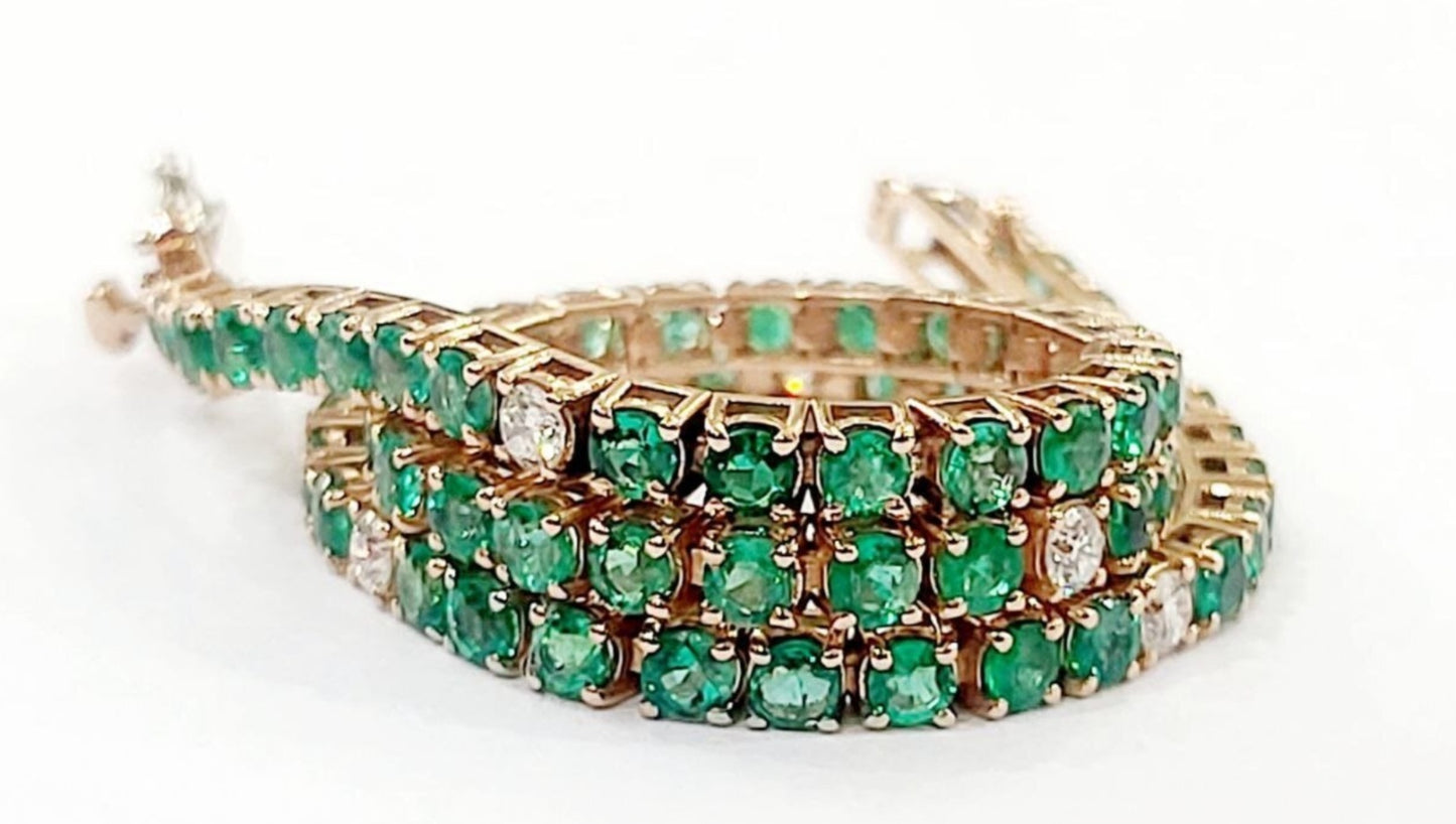Bracciale tennis in oro con smeraldo e diamanti naturali 10.08 ct