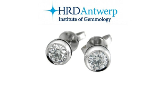 orecchini punto luce a cipollina certificato HRD in oro bianco 18k e 2 diamanti naturali 0,54 ct