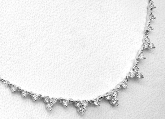 Collana con ciondolo in oro bianco 18k e diamanti naturali 2.50ct