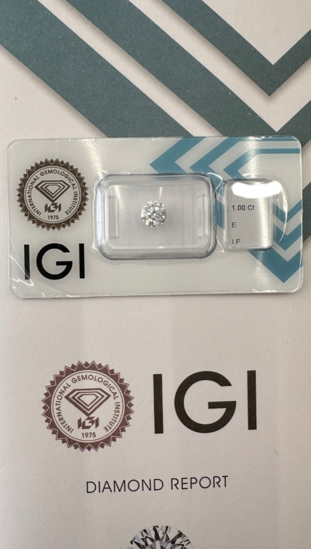 Diamante naturale certificato IGI 1.00 ct  E IF
