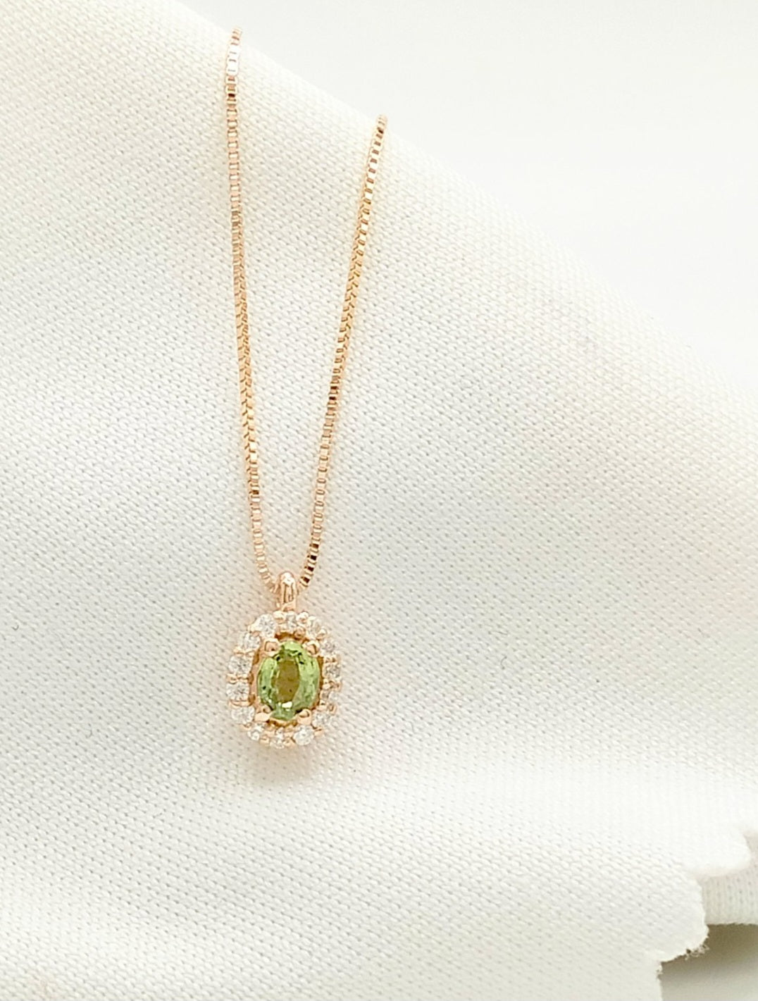 Ciondolo in oro  18k e diamanti naturali princess certificato IGI 1.36ct