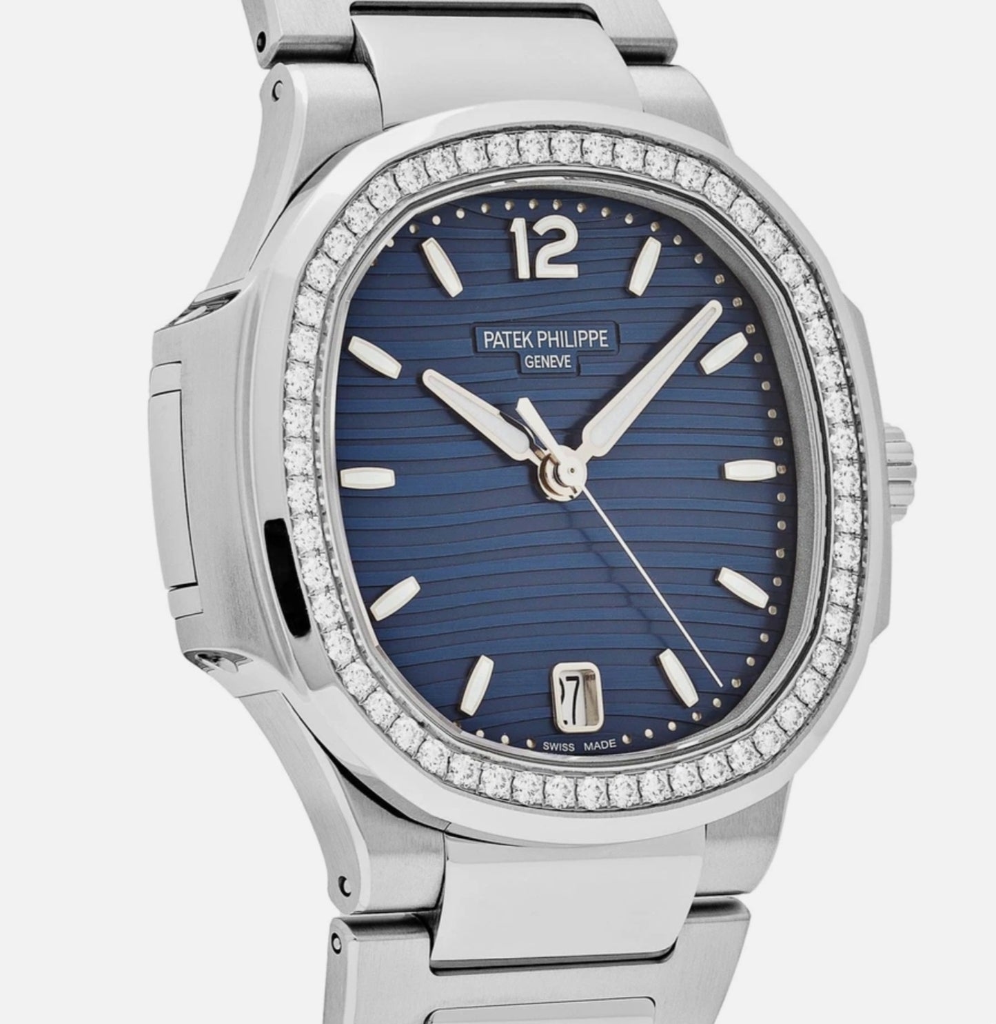 Patek Philippe Nautilus 7118/1200A-001 'Ladies' quadrante blu lunetta diamantata