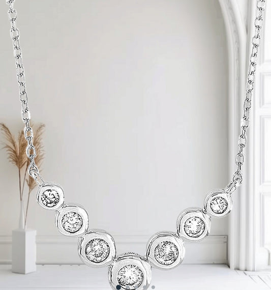Collana trilogy in oro bianco 18k con diamanti naturali 0.85ct