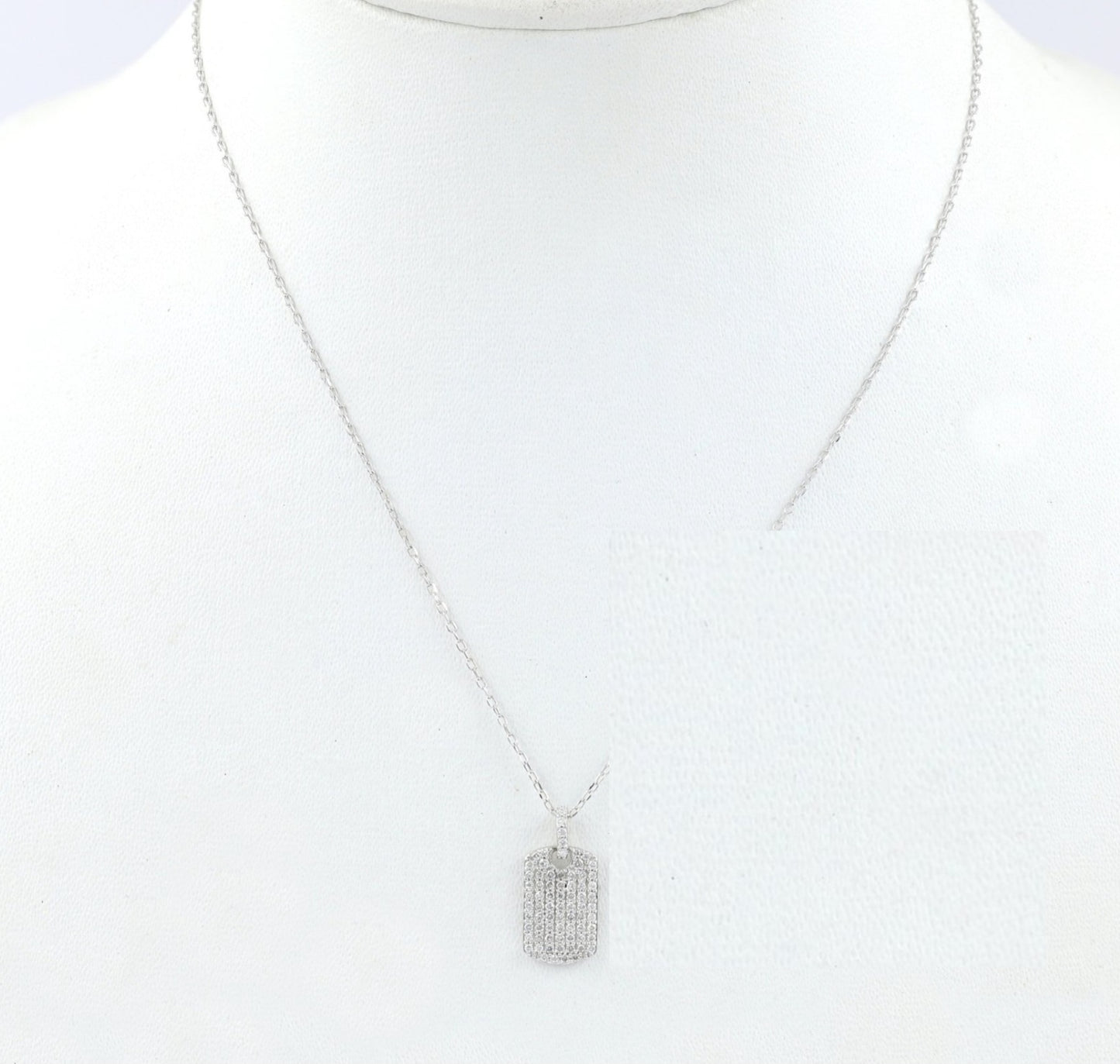 Collana con ciondolo in oro 18kt con diamanti naturali 0.33ct