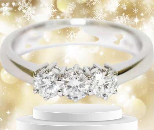 Anello trilogy , diamanti naturali 0.30ct certificato IGI D IF
